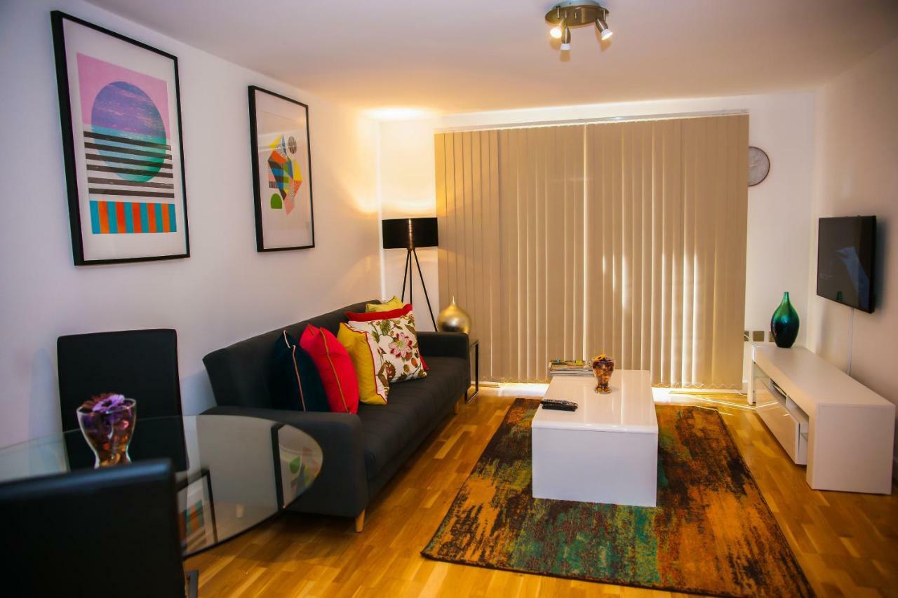 Superior 2 Bedroom Apartments London Bagian luar foto