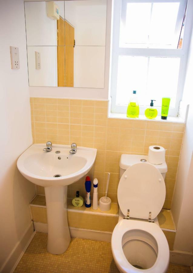 Superior 2 Bedroom Apartments London Bagian luar foto