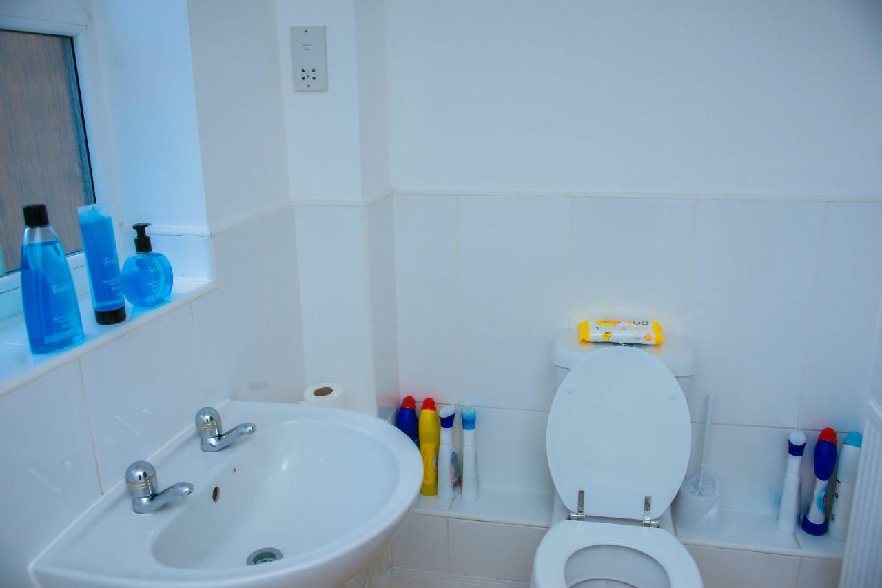 Superior 2 Bedroom Apartments London Bagian luar foto